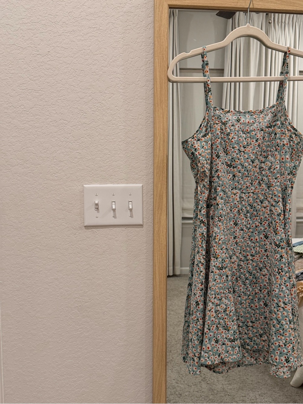 Mini Sundress - Picture 3 of 4